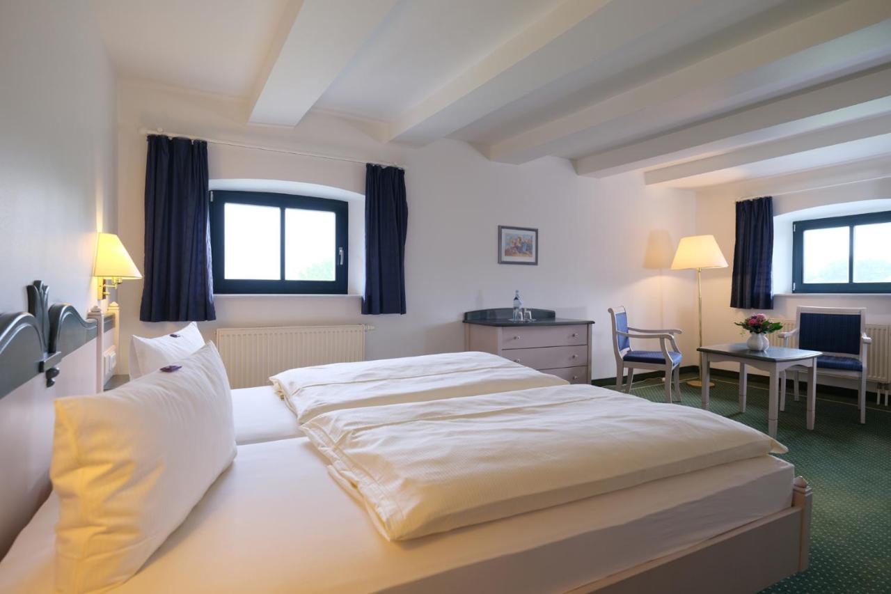 Gutshaus Redewisch Hotel & Restaurant Больтенгаген Екстер'єр фото