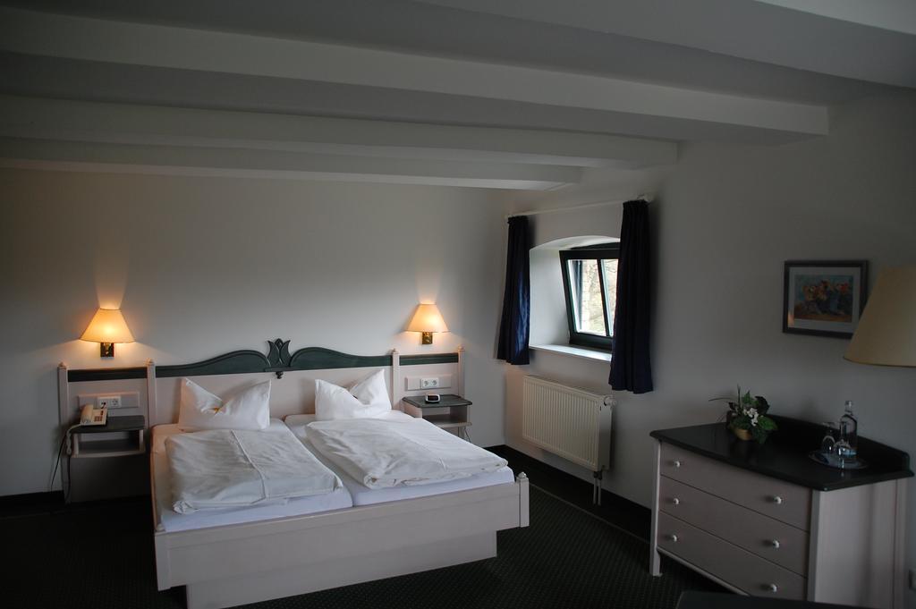 Gutshaus Redewisch Hotel & Restaurant Больтенгаген Екстер'єр фото