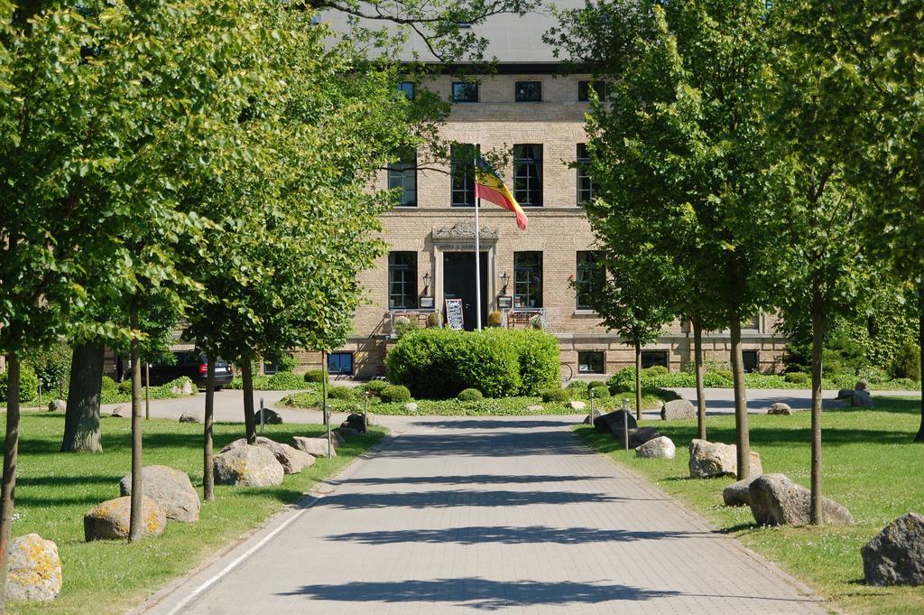 Gutshaus Redewisch Hotel & Restaurant Больтенгаген Екстер'єр фото